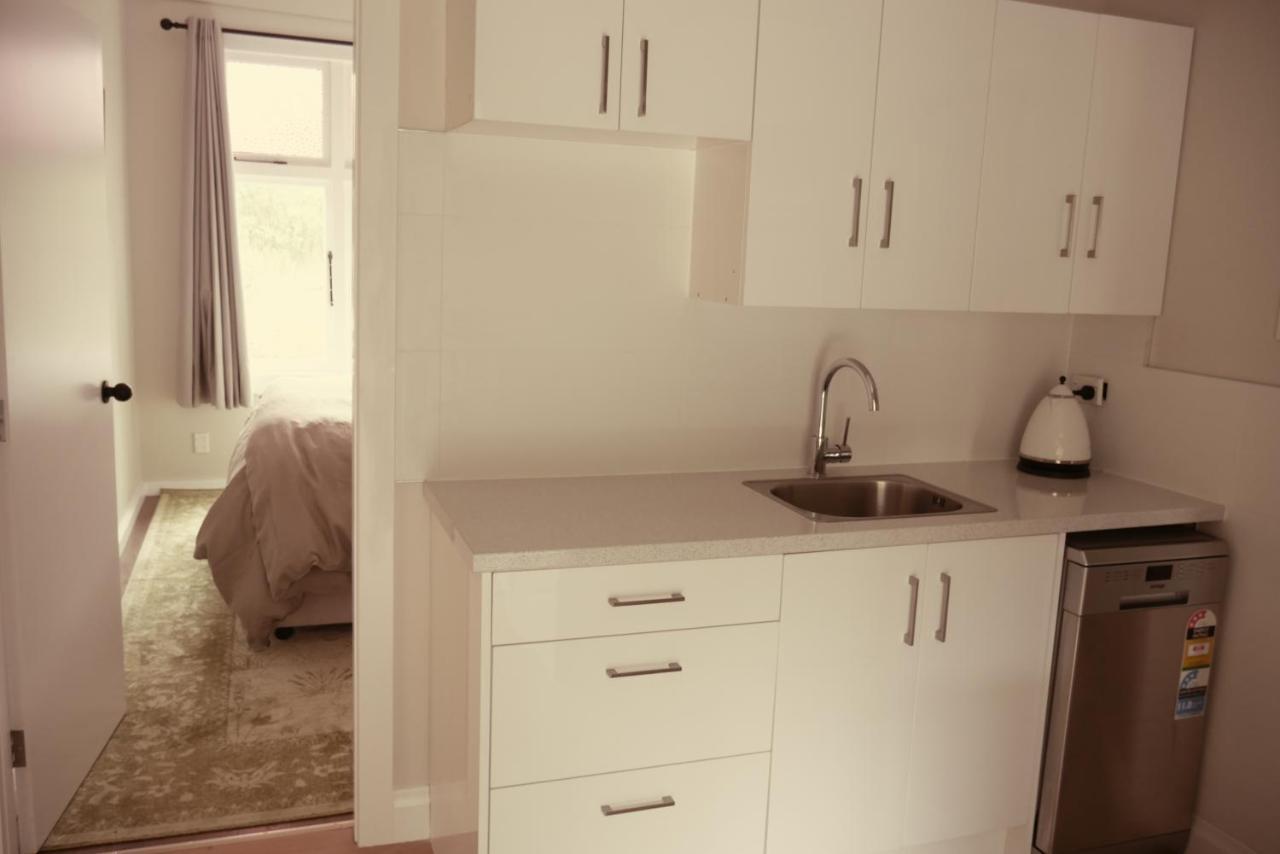 Apartment On St Georges Havelock North Bagian luar foto